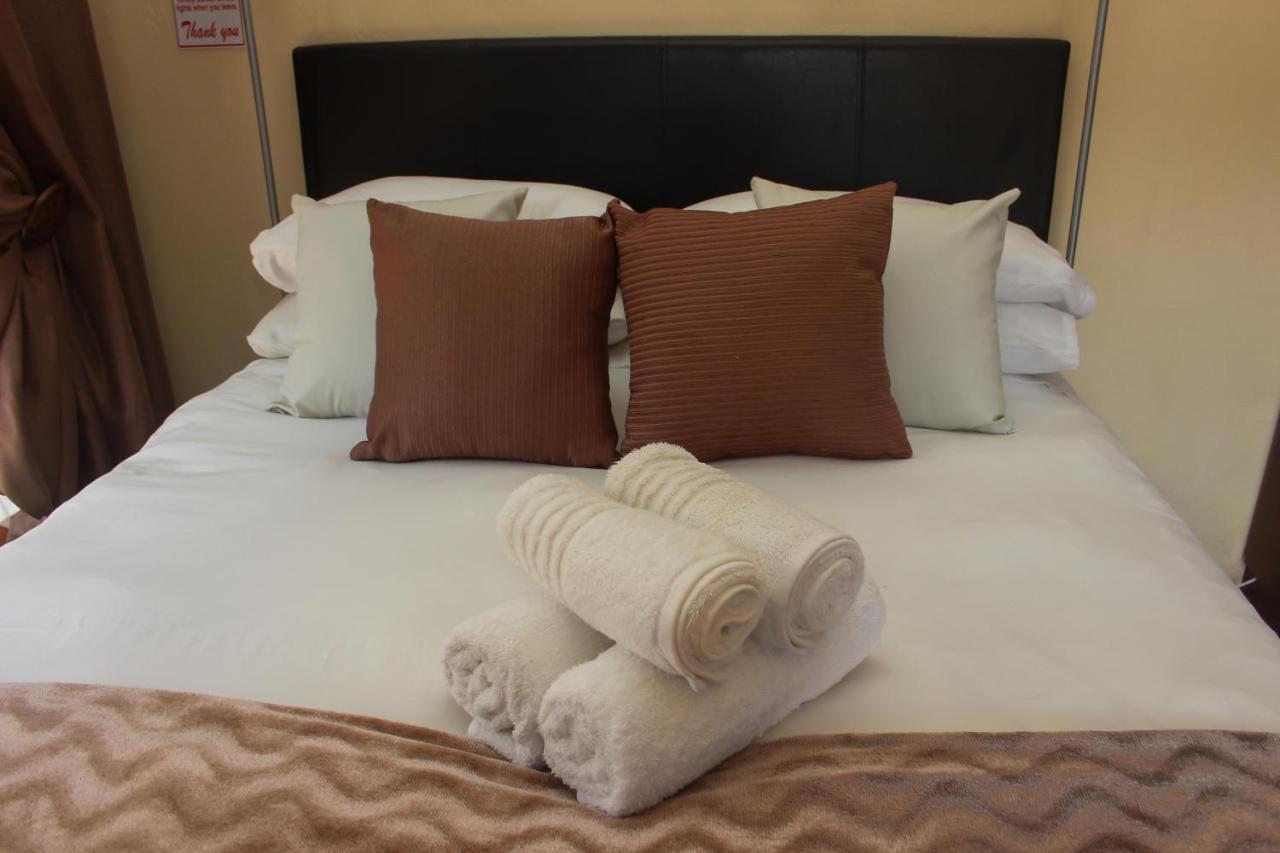 Echo Garden Guesthouse Рюстенбург Экстерьер фото
