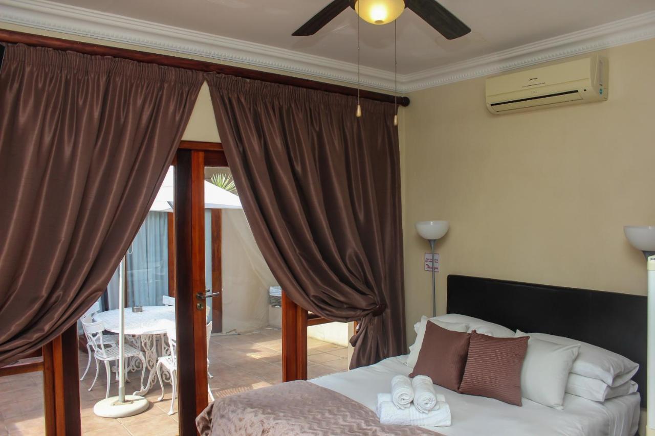 Echo Garden Guesthouse Рюстенбург Экстерьер фото