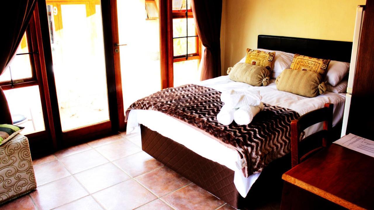 Echo Garden Guesthouse Рюстенбург Экстерьер фото